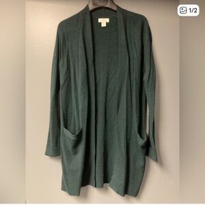 St. Tropez long open variegated knit cardigan with pockets.